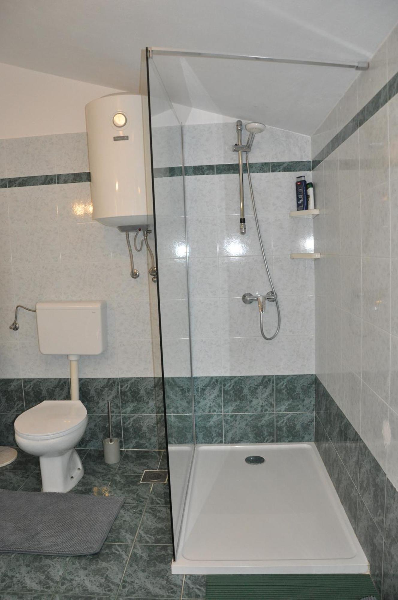 Guest House Most Бузет Екстериор снимка