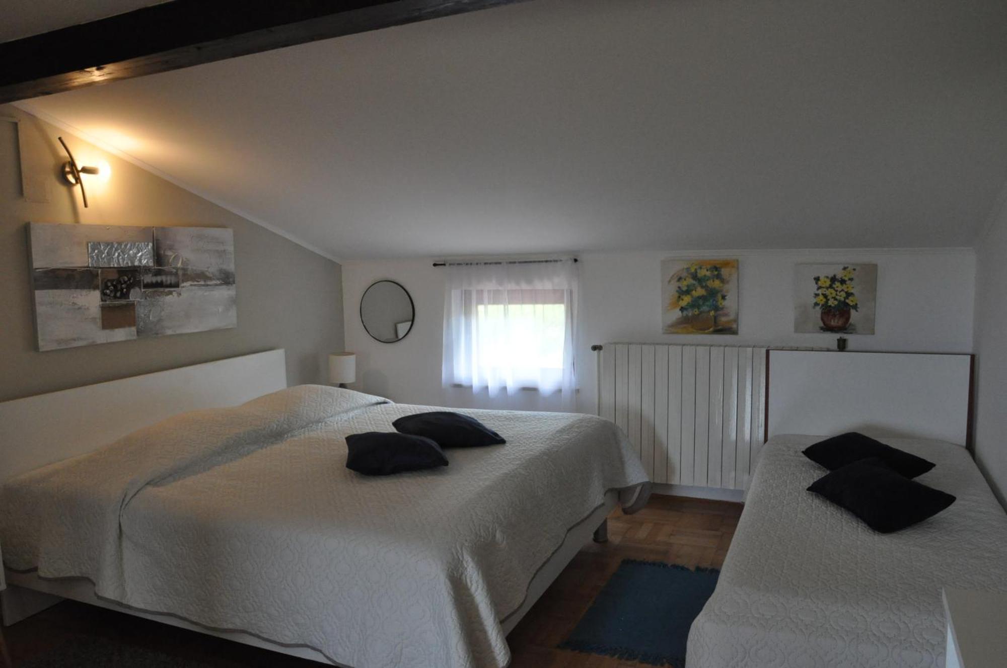 Guest House Most Бузет Екстериор снимка
